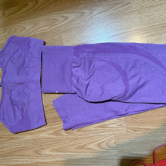 AYBL empower seamless leggings and sports bra set - Picture 3 of 5